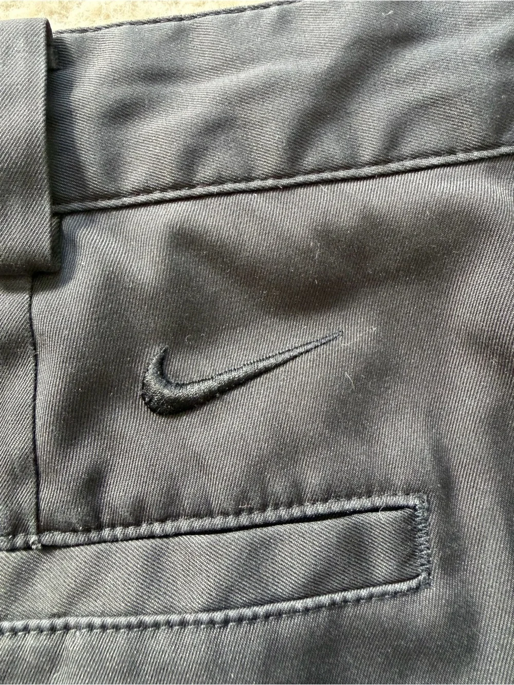 Nike Men's Black Flat-Front Performance Shorts 38